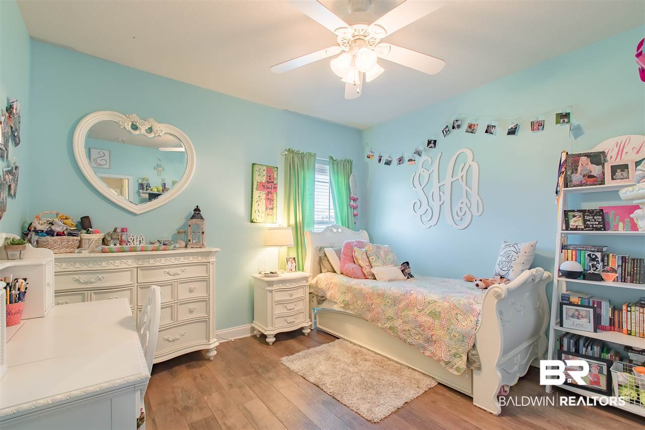 11920 Alabaster Drive Daphne, AL 36526 - Photo 31 of 38 Guest Bedroom