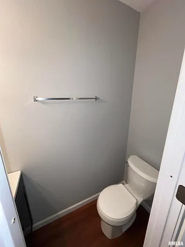 $83,970 | 612 East Campus Drive, Unit B10, Carbondale, IL 62901