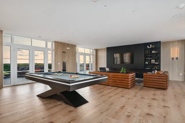 $4,800 | 3106 Cottonwood Lane, River Grove, IL 60171