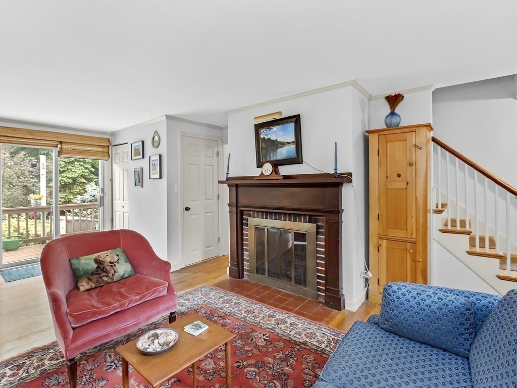 110 Albemarle Road Waltham, MA 02452 - Photo 8 of 39 Gallery Image 8