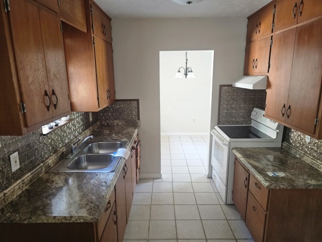 217 Griffith Drive Rockport, TX 78382 - Photo 7 of 14