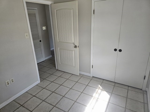 217 Griffith Drive Rockport, TX 78382 - Photo 8 of 14 an empty room with closet