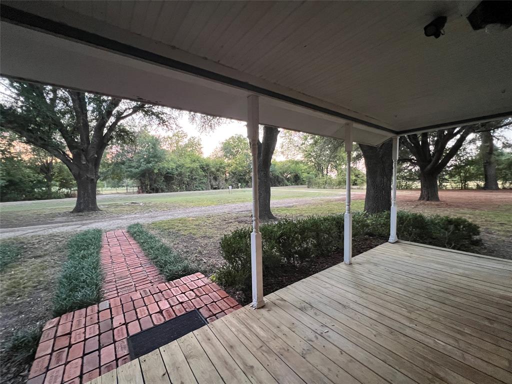 419 Limestone County Road 648, Unit LCR Thornton, TX 76687 - Photo 15 of 20 a view of backyard with green space