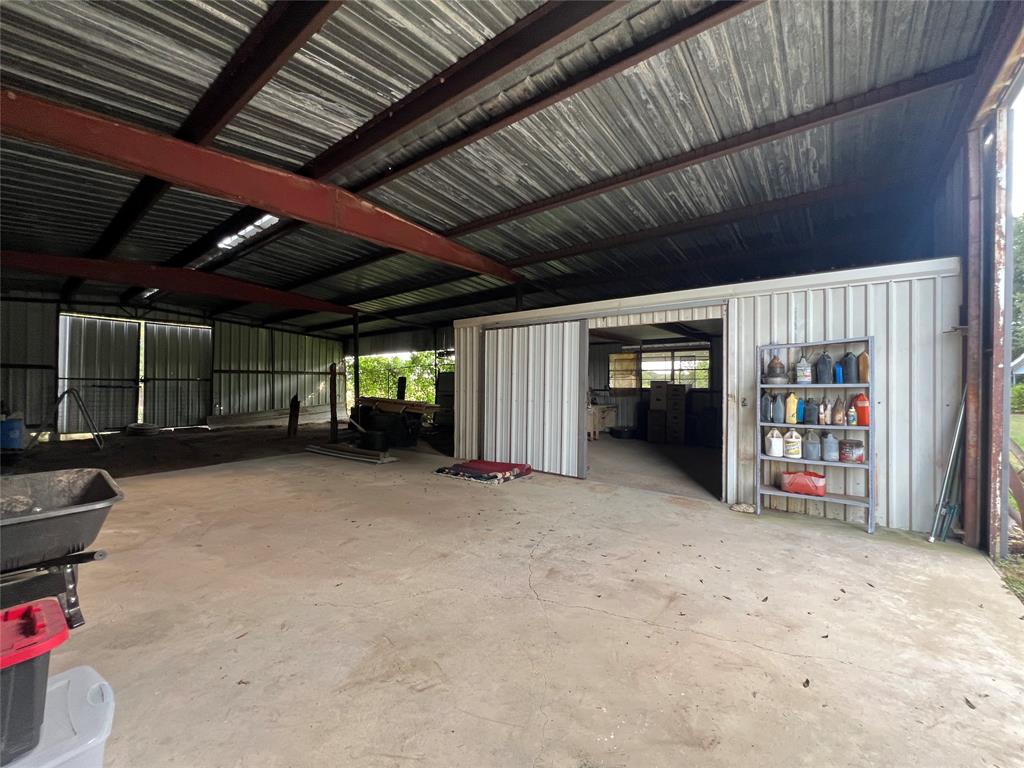 419 Limestone County Road 648, Unit LCR Thornton, TX 76687 - Photo 6 of 20 a view of a big room with closet