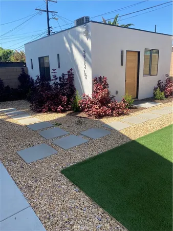 $2,200 | 5923 Haas Avenue, Unit 1/2, Los Angeles, CA 90047