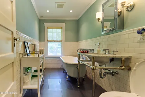 $2,595,000 | 95 Lewis Avenue, Great Barrington, MA 01230