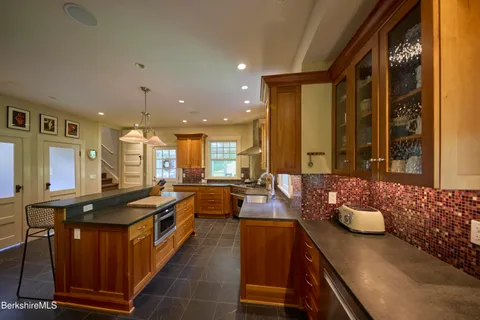 $2,595,000 | 95 Lewis Avenue, Great Barrington, MA 01230