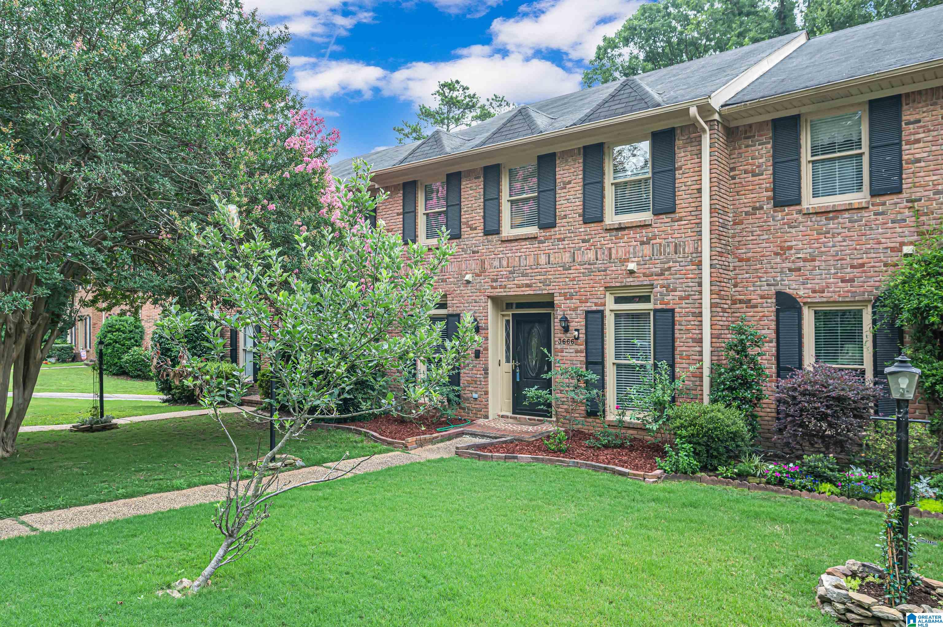3666 Richelieu Drive Birmingham, AL 35216 - Photo 2 of 45