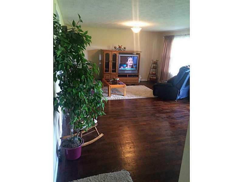 7425 South Sprague Road Columbus, IN 47201 - Photo 12 of 13