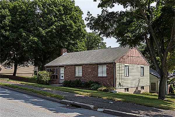 202 Temple Road Waltham, MA 02452 - Photo 1 of 14 Gallery Image 1