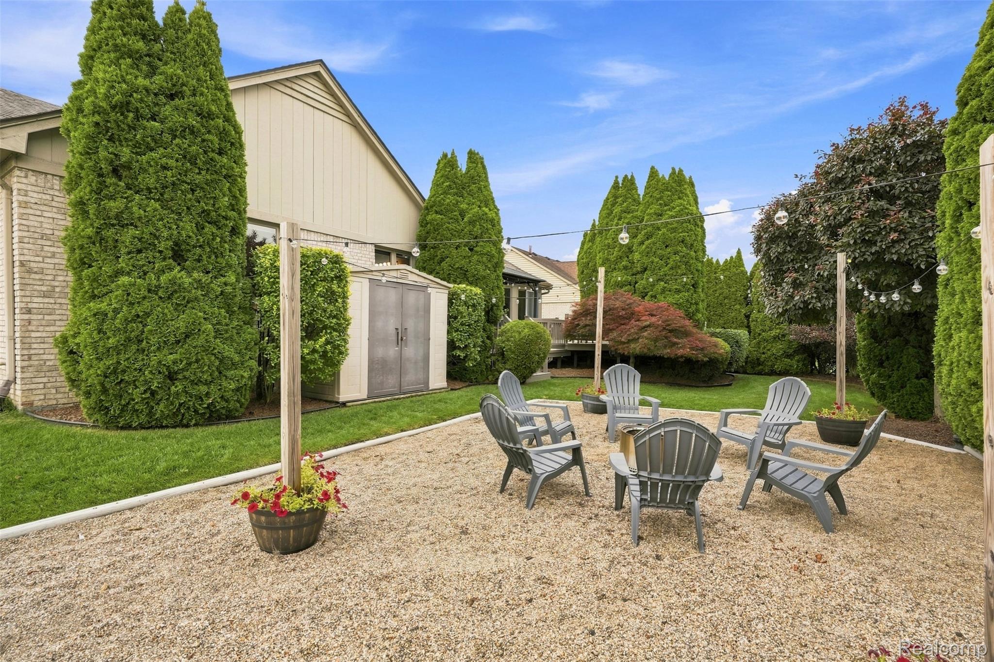 47676 Sandy Ridge Drive Macomb, MI 48044 - Photo 45 of 55 45_224.jpg