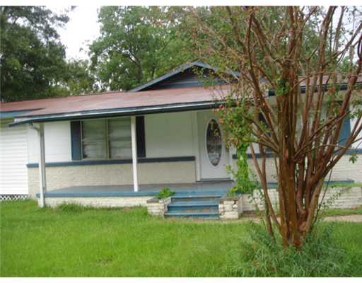 4425 Pine Street Moss Point, MS 39563 - Photo 1 of 2 Primary Photo