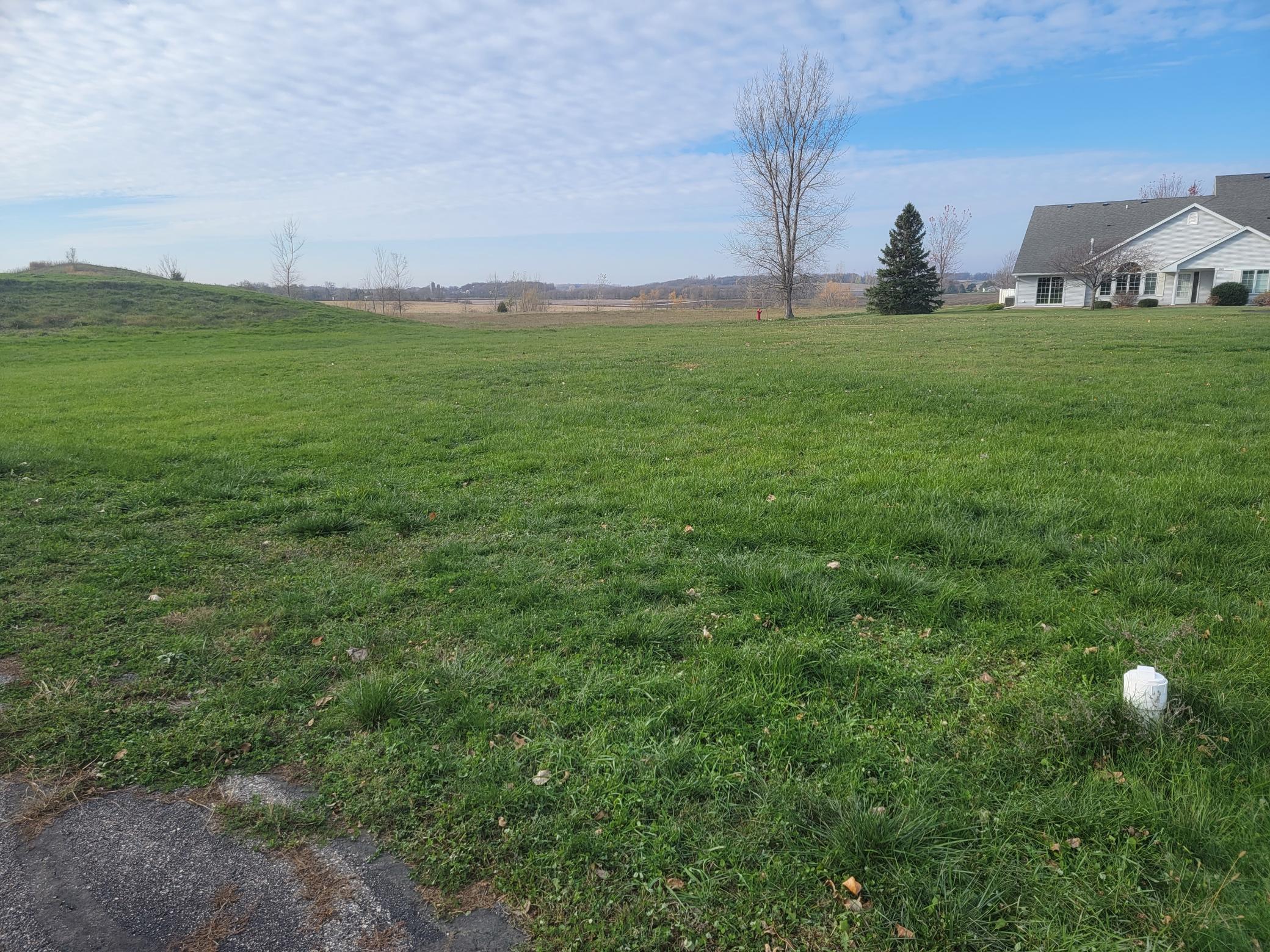 2601 8th Street Northeast Waseca, MN 56093 - Photo 5 of 10