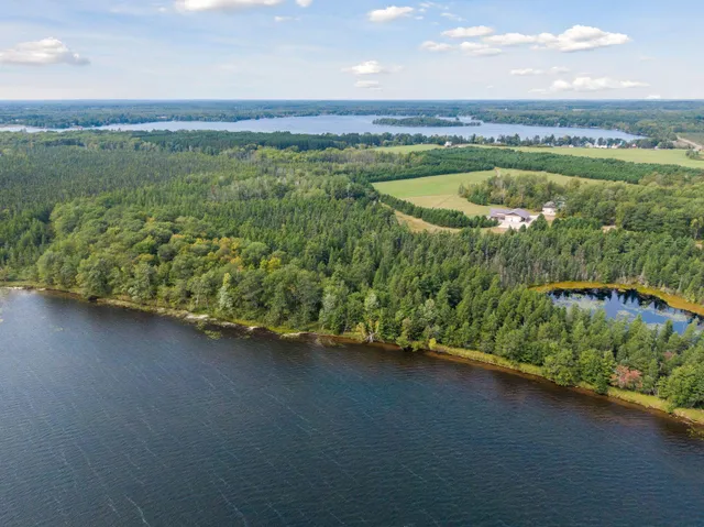 $2,900,000 | 28549 305th Place, Aitkin, MN 56431