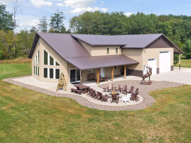 $2,900,000 | 28549 305th Place, Aitkin, MN 56431