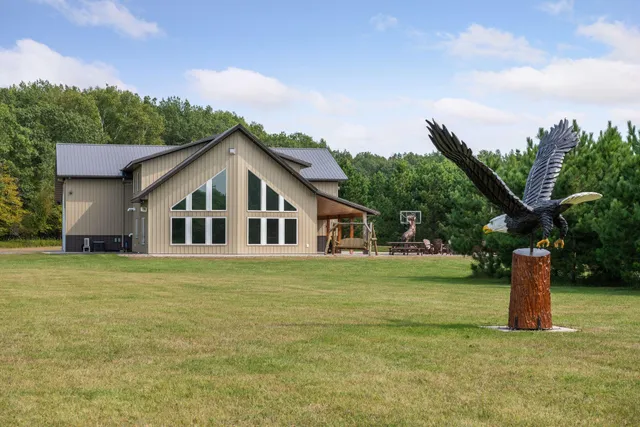 $2,900,000 | 28549 305th Place, Aitkin, MN 56431