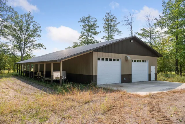 $2,900,000 | 28549 305th Place, Aitkin, MN 56431