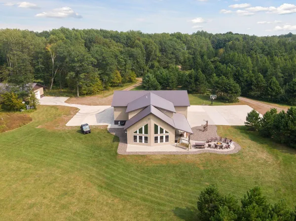 $2,900,000 | 28549 305th Place, Aitkin, MN 56431