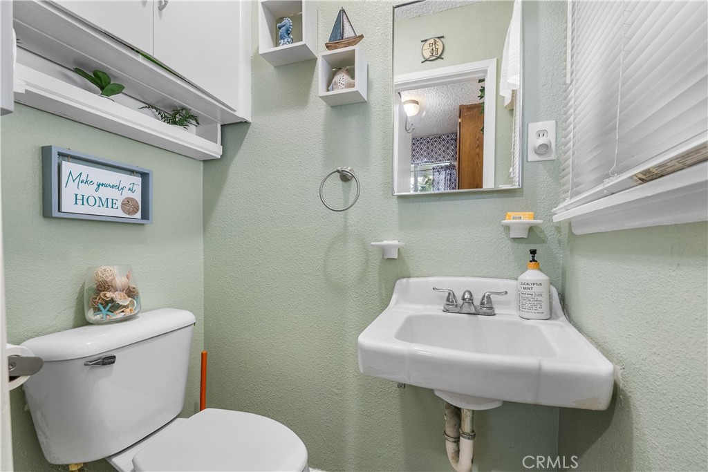 45428 13th Street West Lancaster, CA 93534 - Photo 25 of 44