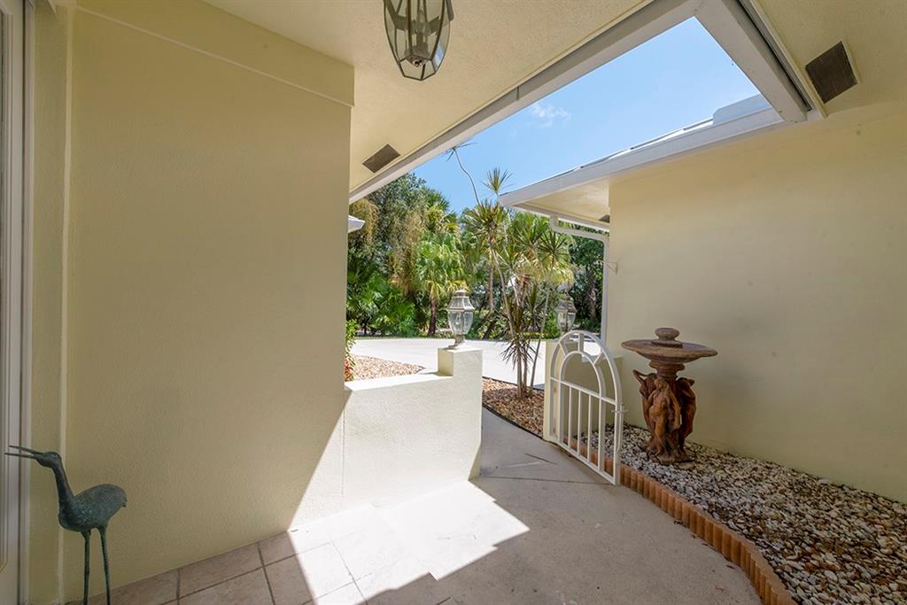 107 South Sewalls Point Road Stuart, FL 34996 - Photo 7 of 57 Gallery Image 7