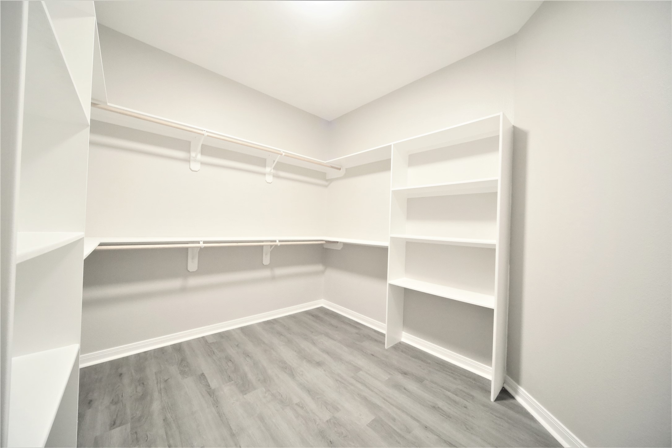 12328 North Chestnut Hills Road Conroe, TX 77303 - Photo 33 of 44 Gallery Image 33