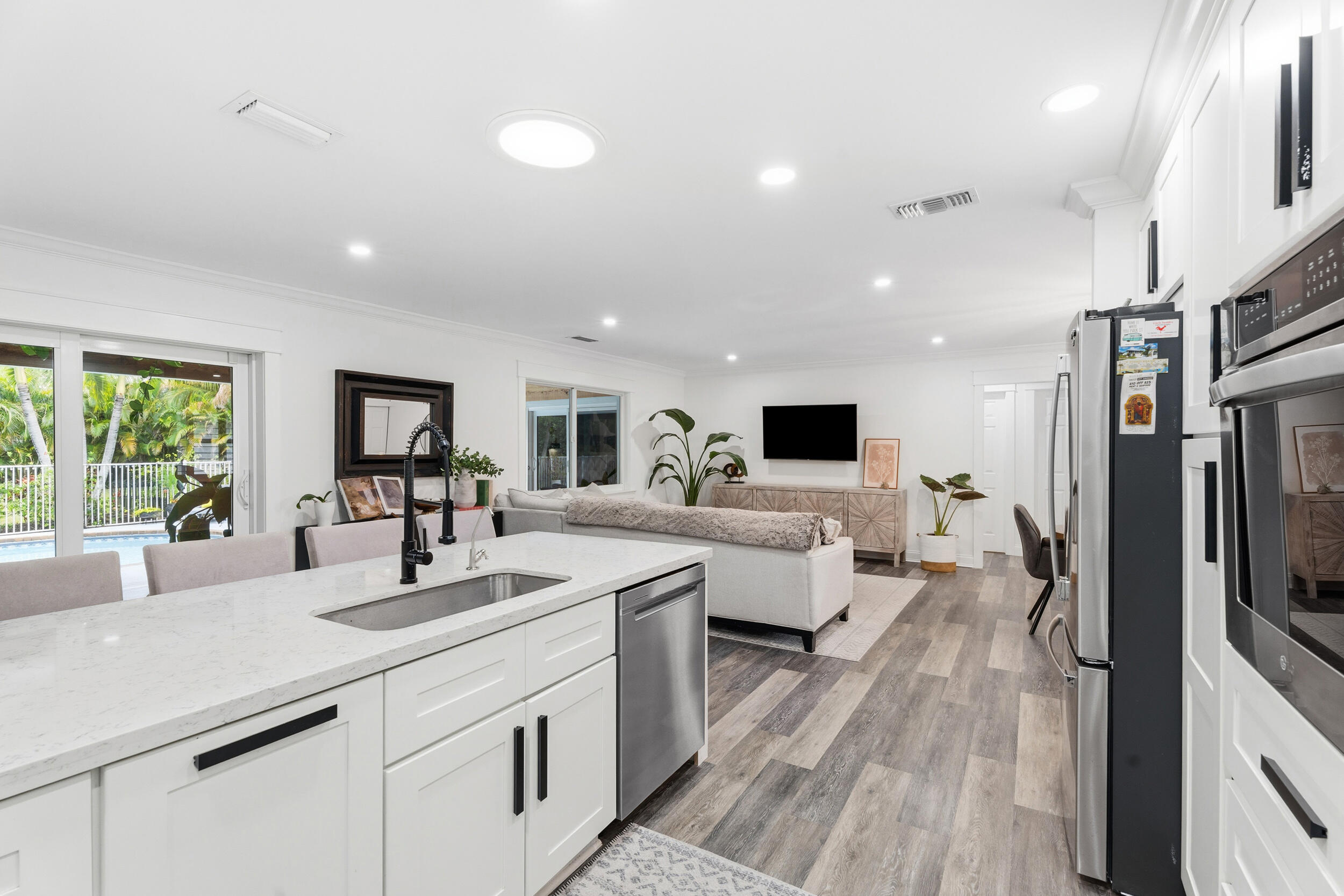 3952 Southeast Fairway West Stuart, FL 34997 - Photo 18 of 36 smg08761