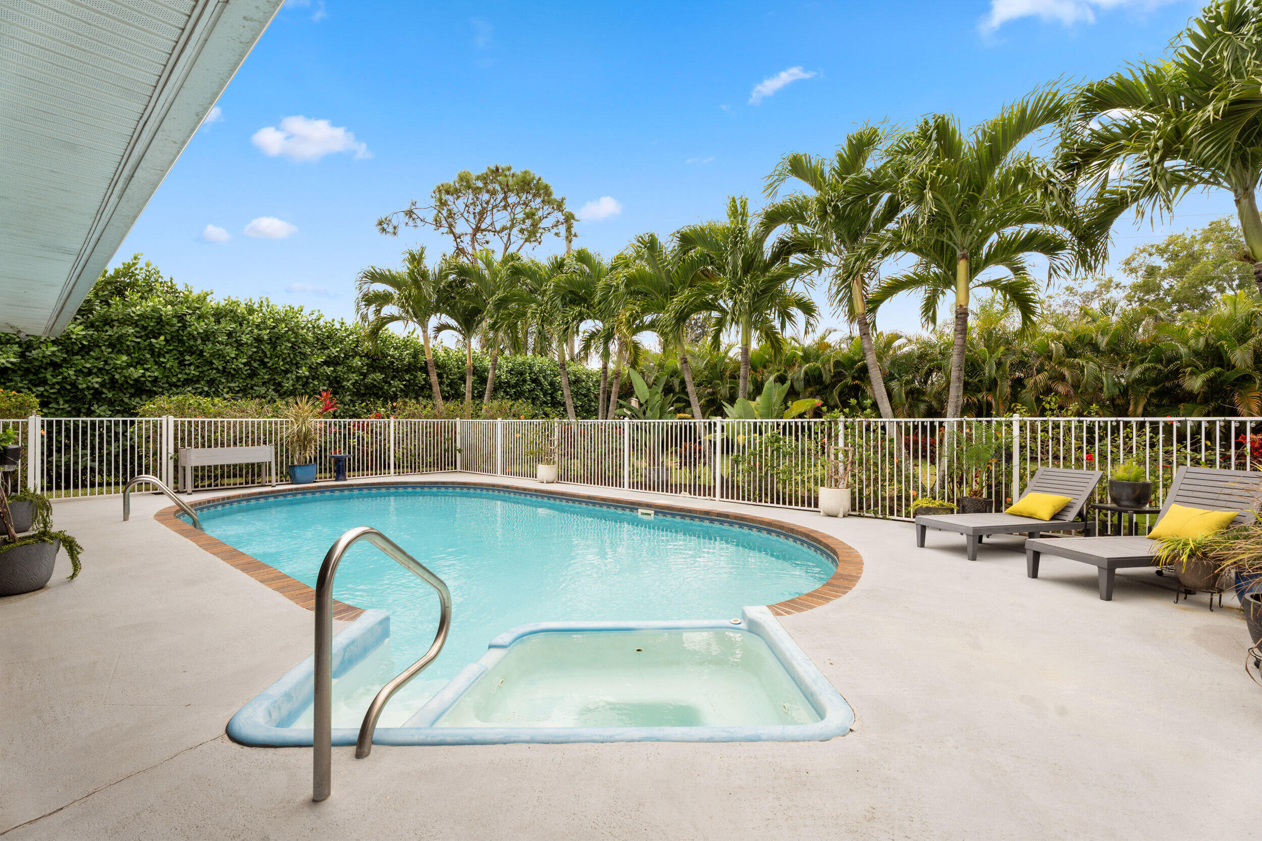 3952 Southeast Fairway West Stuart, FL 34997 - Photo 26 of 36 smg08791