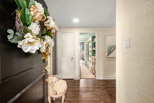 $310,000 | 14655 Champion Forest Drive, Unit 504, Houston, TX 77069