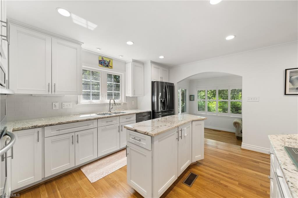 521 Buckingham Road Winston-Salem, NC 27104 - Photo 15 of 50