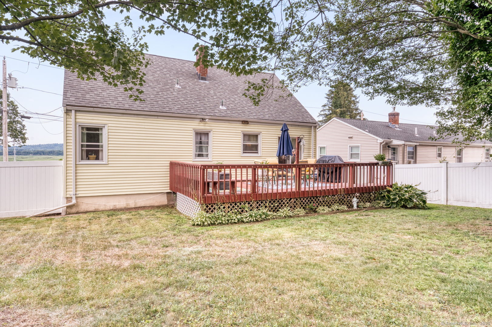 78 Edgecomb Street Hamden, CT 06517 - Photo 29 of 40