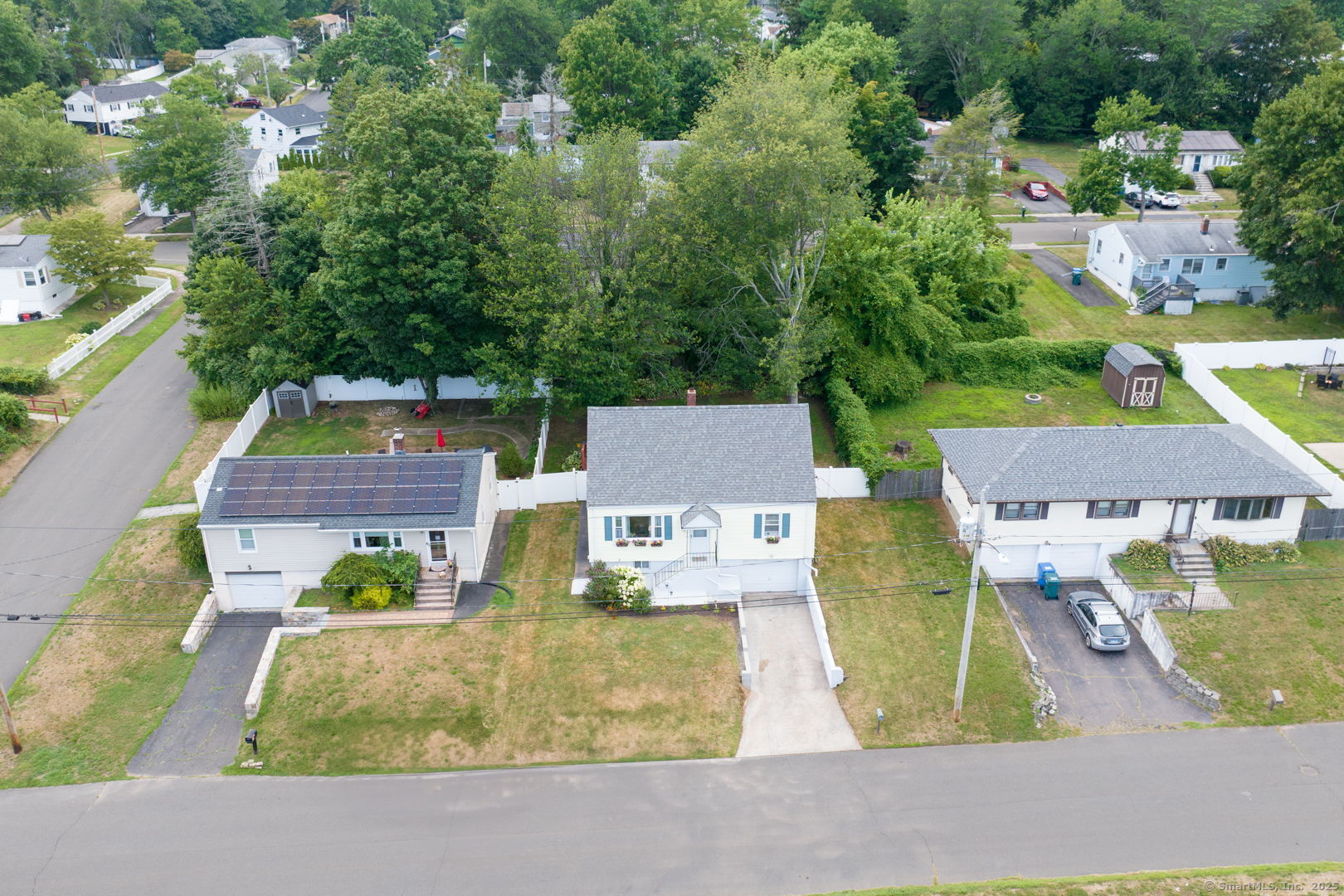 78 Edgecomb Street Hamden, CT 06517 - Photo 37 of 40