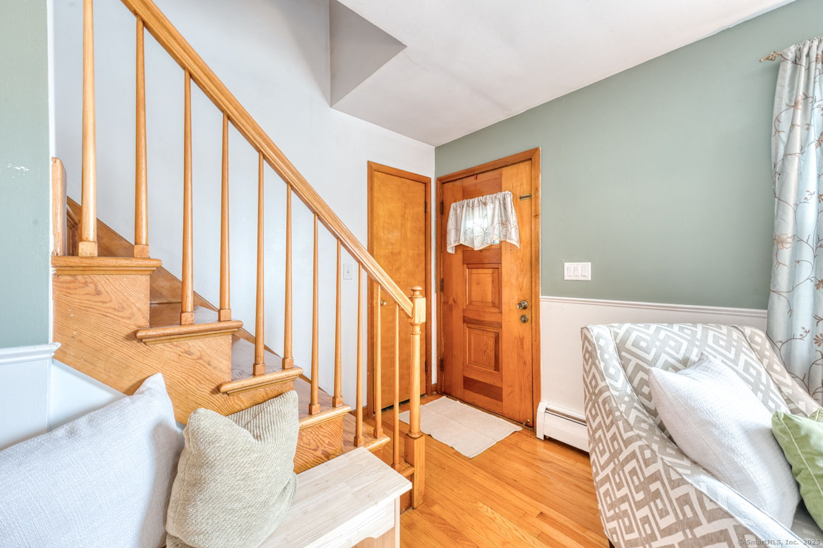 78 Edgecomb Street Hamden, CT 06517 - Photo 7 of 40