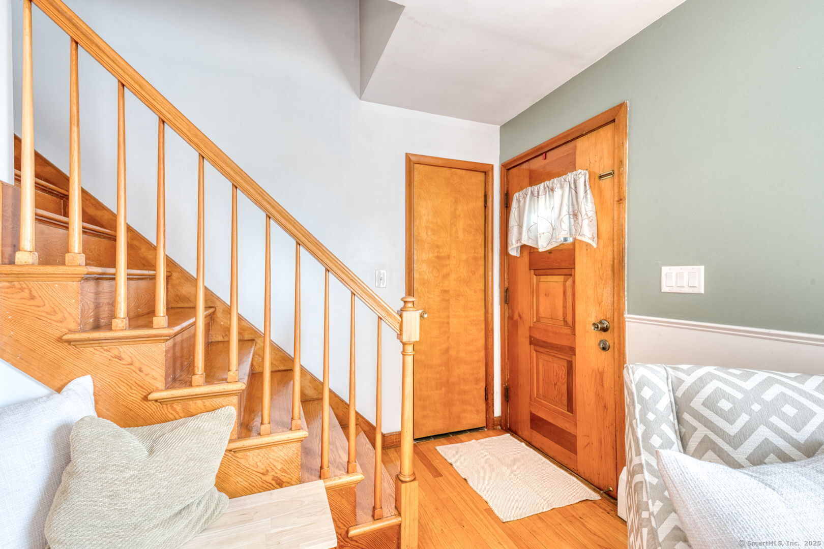 78 Edgecomb Street Hamden, CT 06517 - Photo 10 of 40