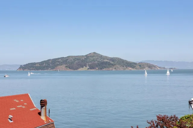 $1,895,000 | 202 Valley Street, Unit 1, Sausalito, CA 94965
