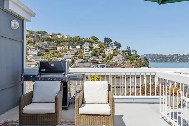 $1,895,000 | 202 Valley Street, Unit 1, Sausalito, CA 94965