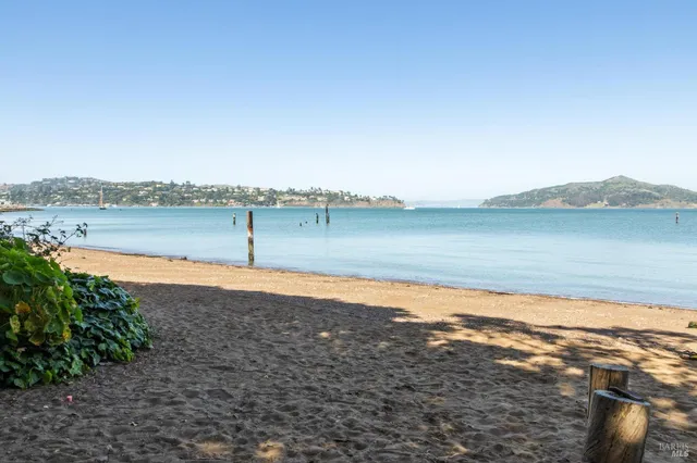 $1,895,000 | 202 Valley Street, Unit 1, Sausalito, CA 94965