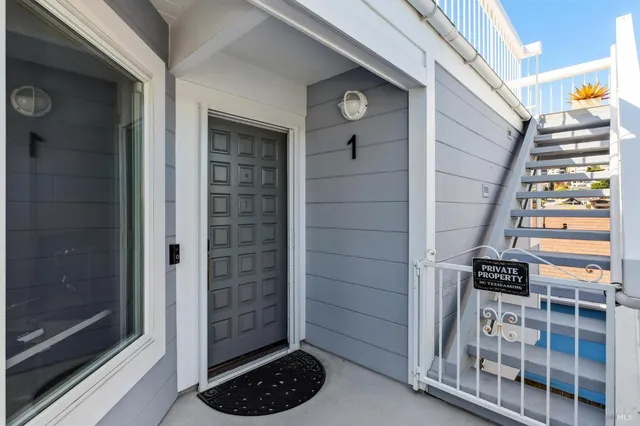 $1,895,000 | 202 Valley Street, Unit 1, Sausalito, CA 94965
