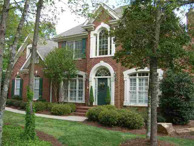 18 Springhaven Court Simpsonville, SC 29681 - Photo 2 of 23 Gallery Image 2