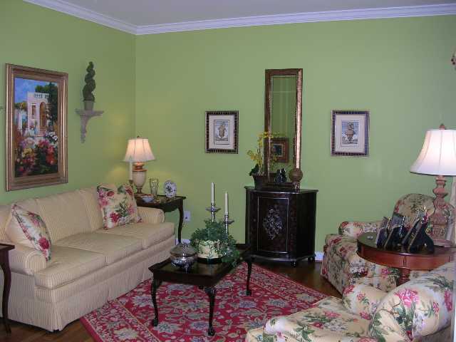18 Springhaven Court Simpsonville, SC 29681 - Photo 6 of 23 Gallery Image 6