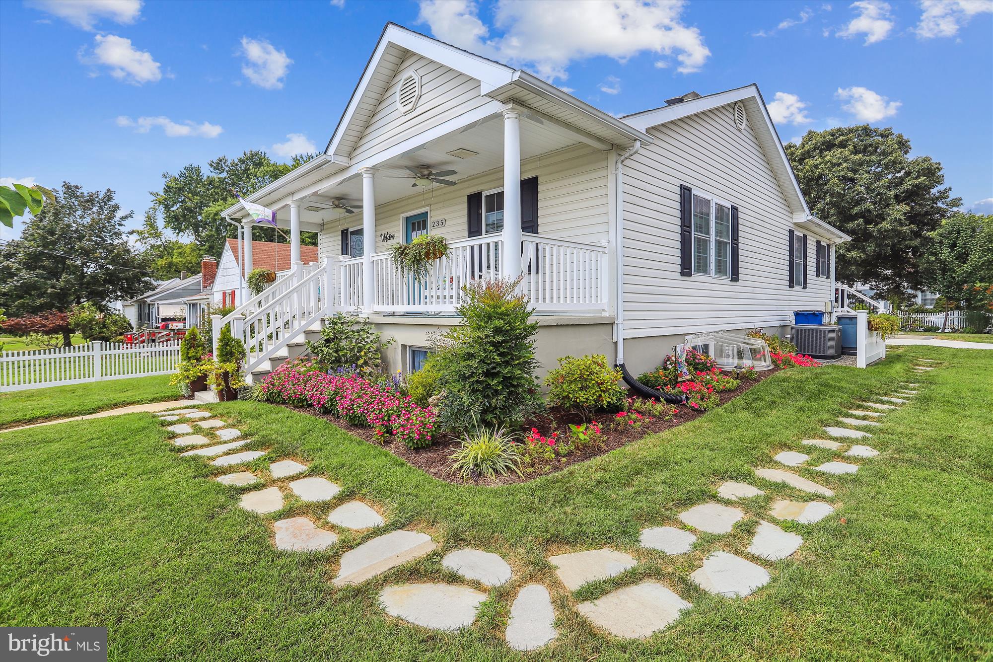 235 Farragut Road Annapolis, MD 21401 - Photo 2 of 37 Walk