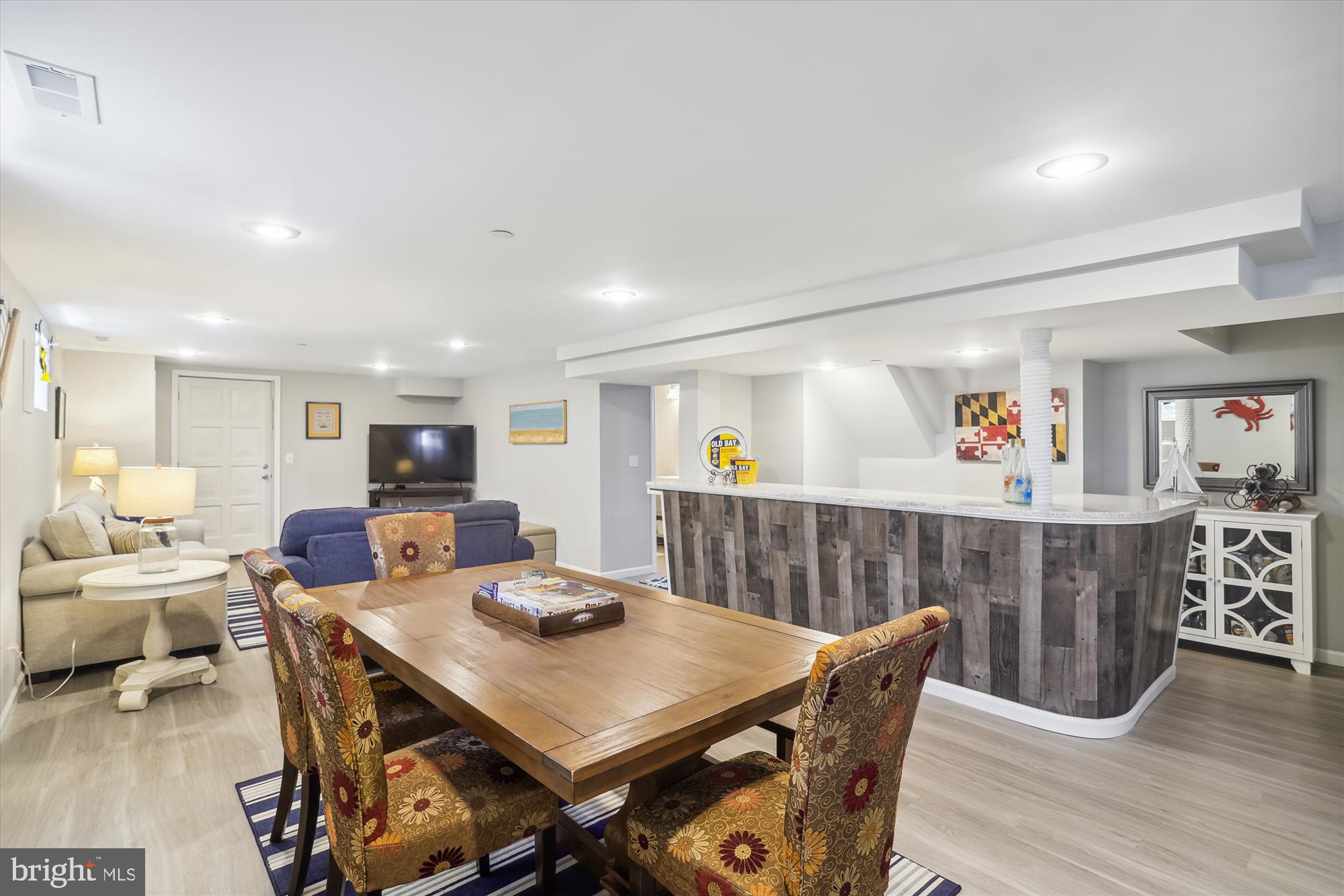 235 Farragut Road Annapolis, MD 21401 - Photo 26 of 37 Dining Area
