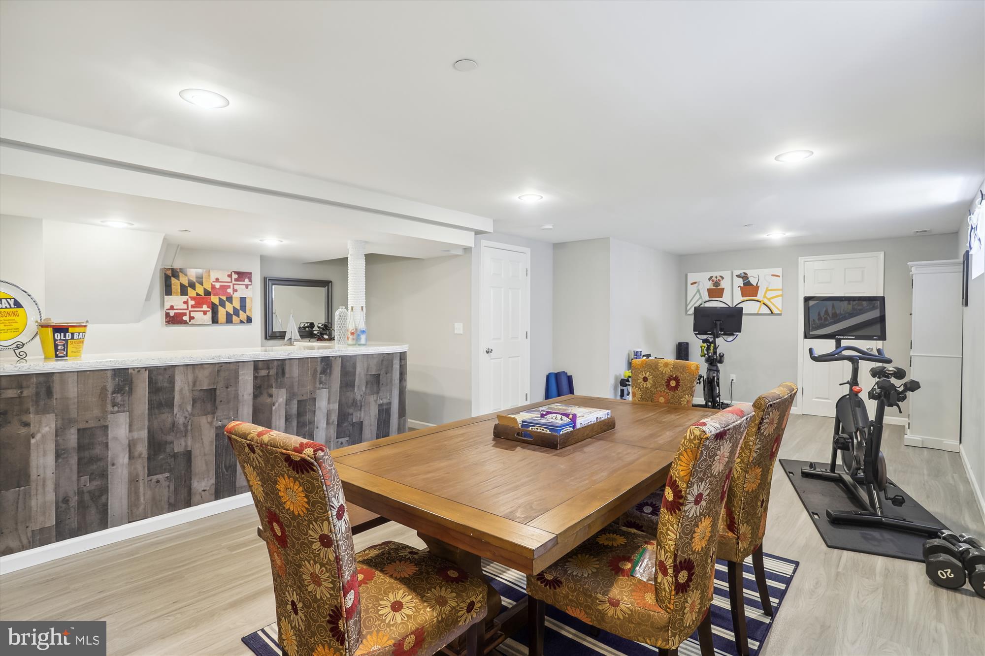 235 Farragut Road Annapolis, MD 21401 - Photo 27 of 37 Dining Area