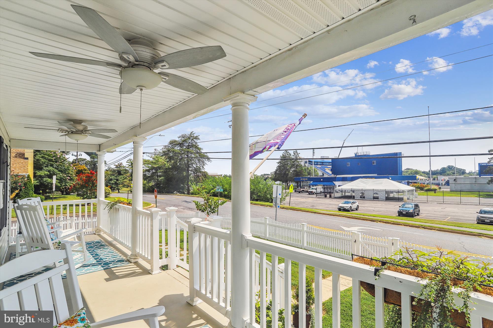 235 Farragut Road Annapolis, MD 21401 - Photo 4 of 37 Porch