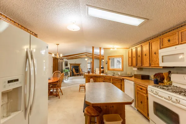 $240,000 | 25108 115th Avenue, Cadott, WI 54727