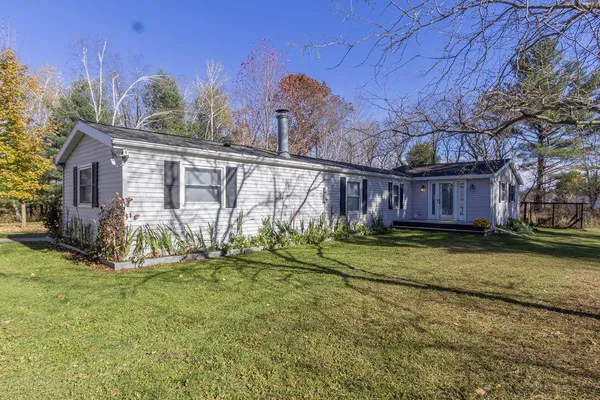 $240,000 | 25108 115th Avenue, Cadott, WI 54727