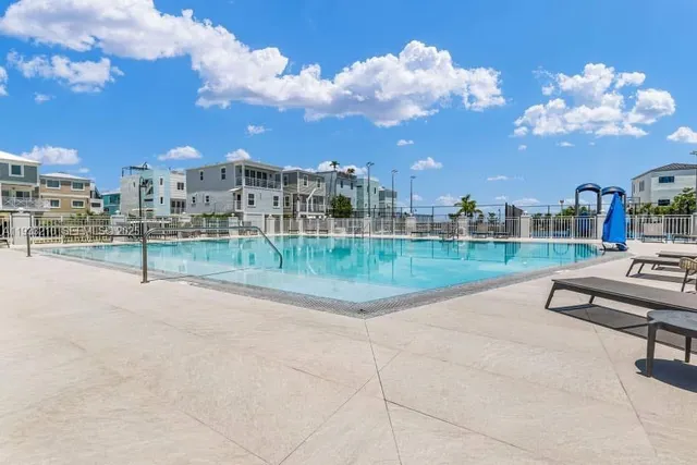 $949,000 | 94825 94825th, Key Largo, FL 33037