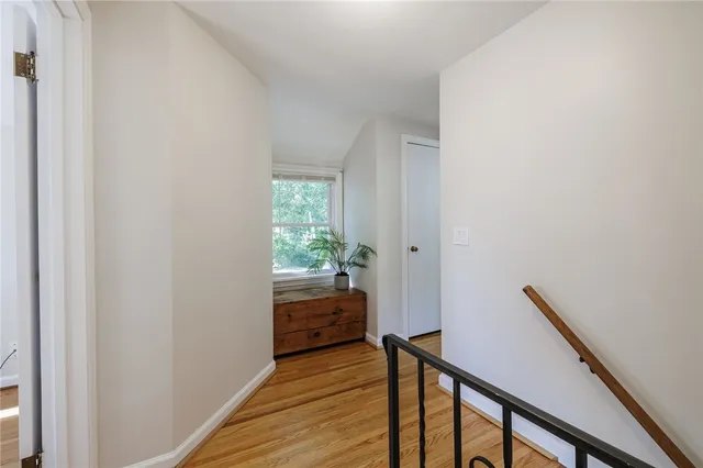 $250,000 | 95 Mayville Lane, Irondequoit, NY 14617