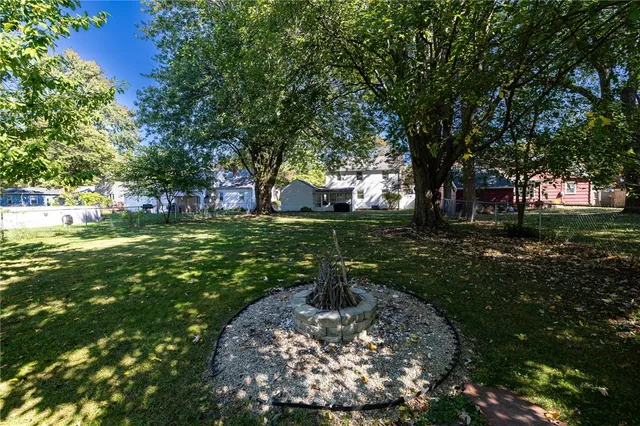 $250,000 | 95 Mayville Lane, Irondequoit, NY 14617