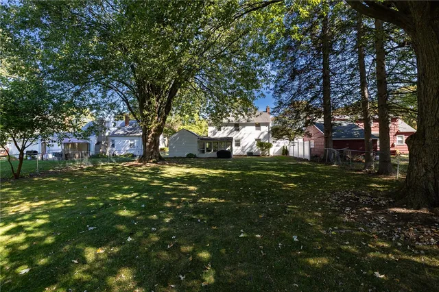 $250,000 | 95 Mayville Lane, Irondequoit, NY 14617