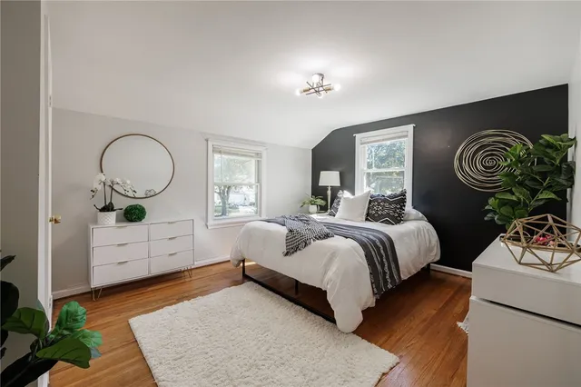 $250,000 | 95 Mayville Lane, Irondequoit, NY 14617